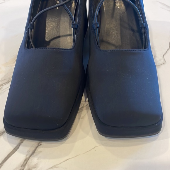 Kenneth Cole Reaction, Square, Navy Blue, Mary Janes, Wedge, Size 7 1/2 - Picture 5 of 12